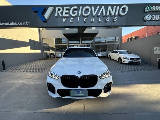 BMW X5 3.0 I6 TURBO HÍBRIDO XDRIVE45E M SPORT AUTOMÁTICO BMW X5 3.0 I6 TURBO HÍBRIDO XDRIVE45E M SPORT AUTOMÁTICO